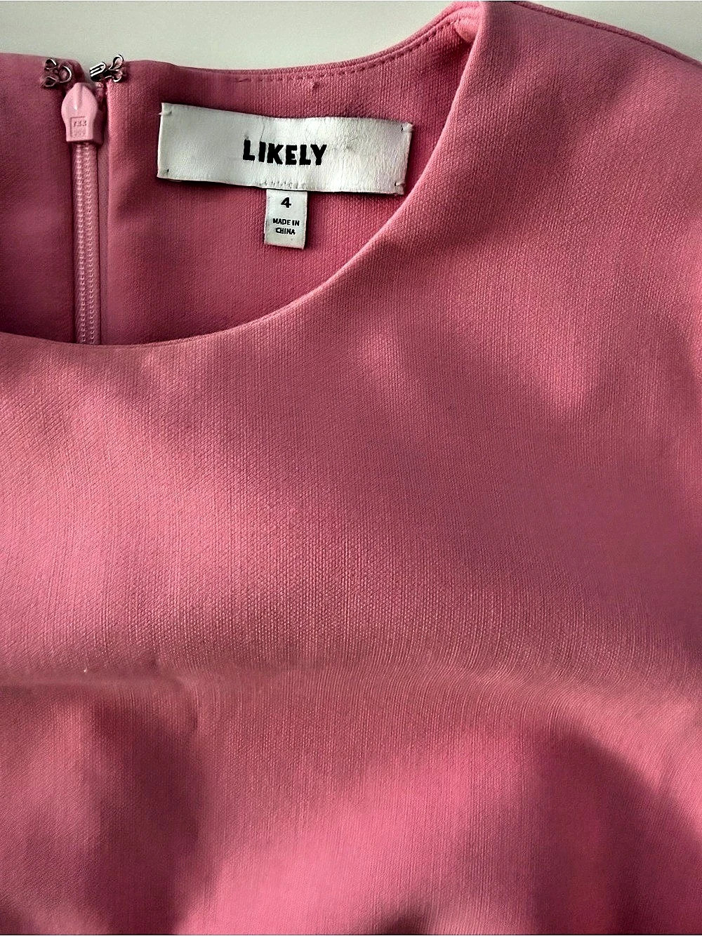 LIKELY Bedford Coral Pink Flare Sleeve Mini Dress Size 4 EUC - Picture 4 of 7